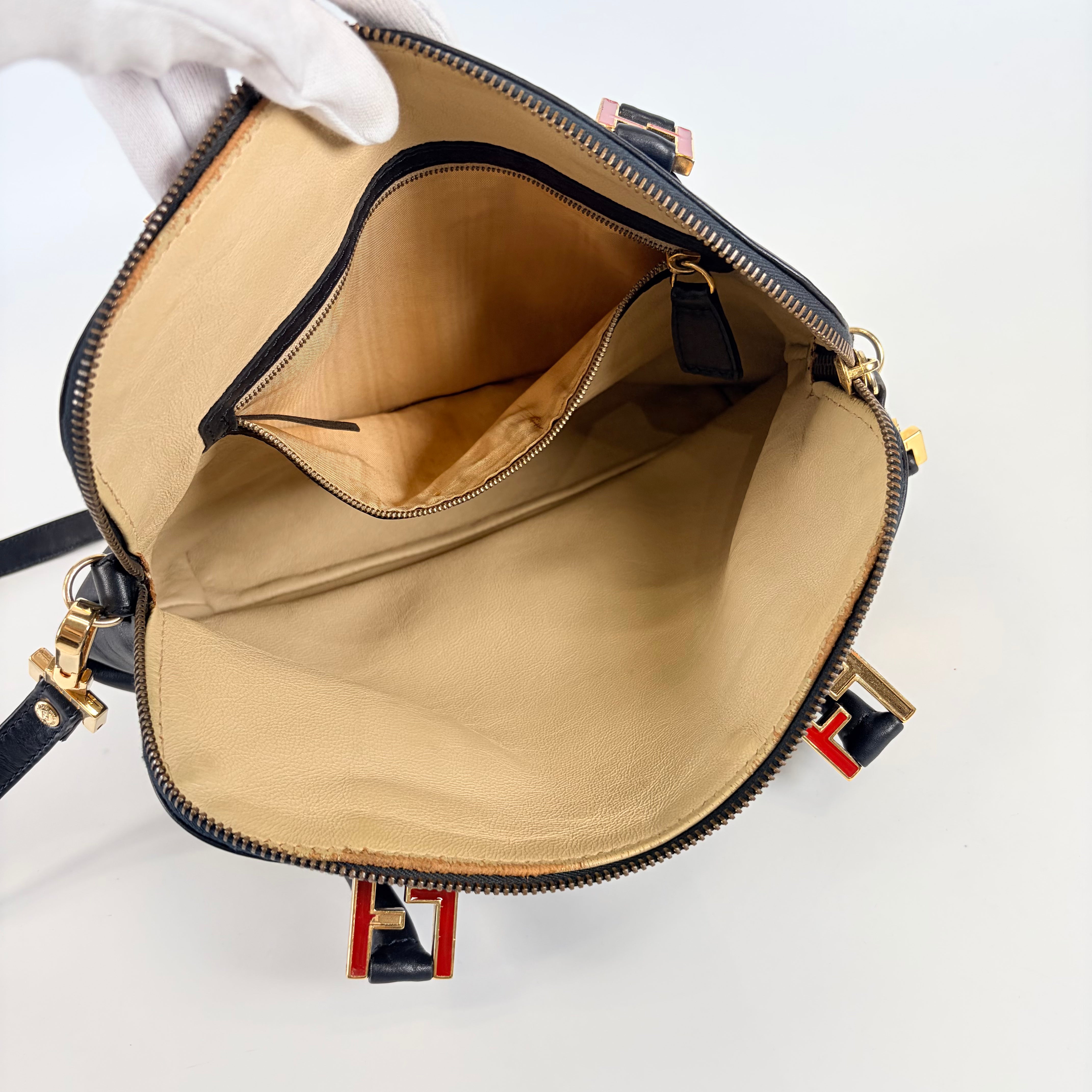 2607 secondhand FENDI 2Way bag