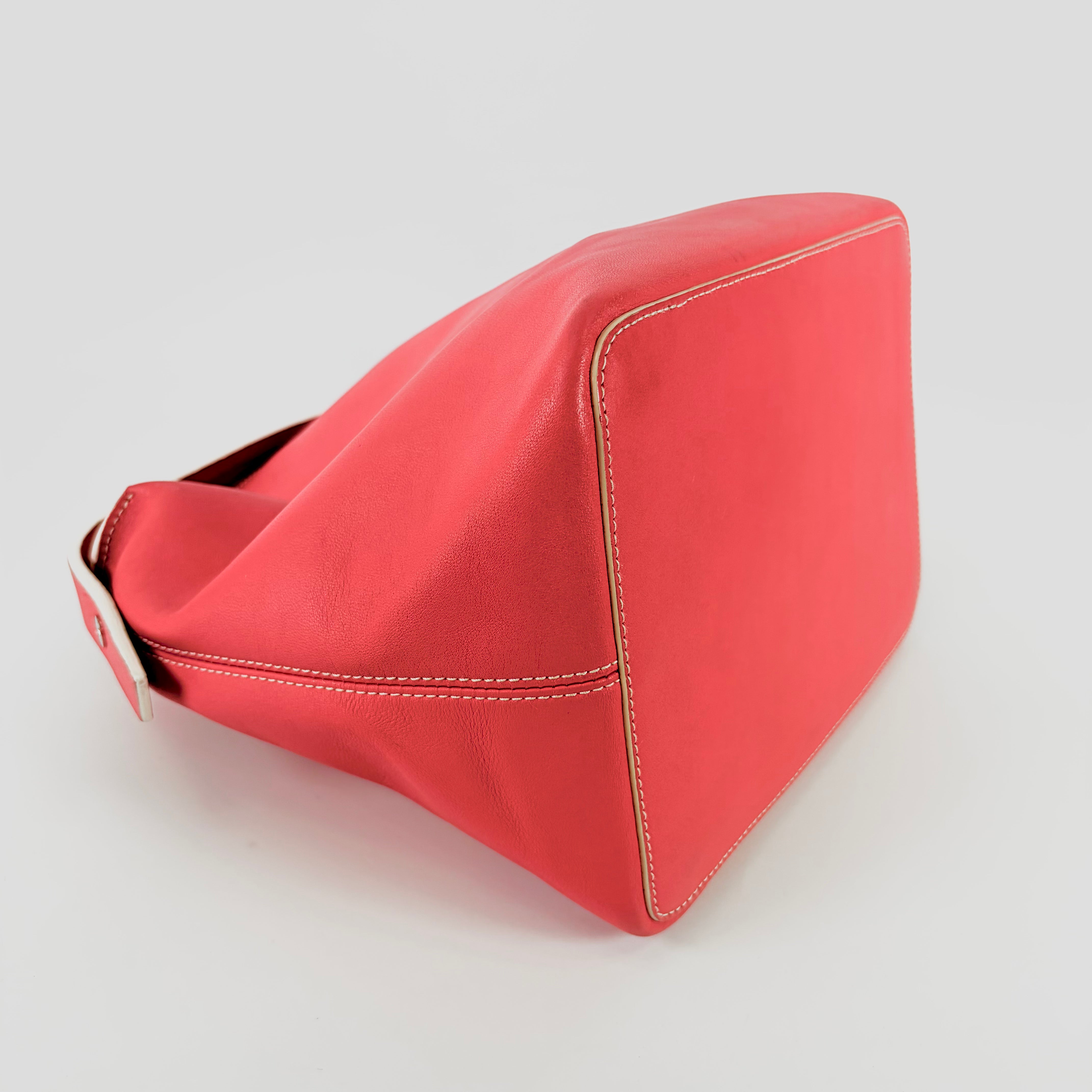 2607 secondhand LOEWE hand bag
