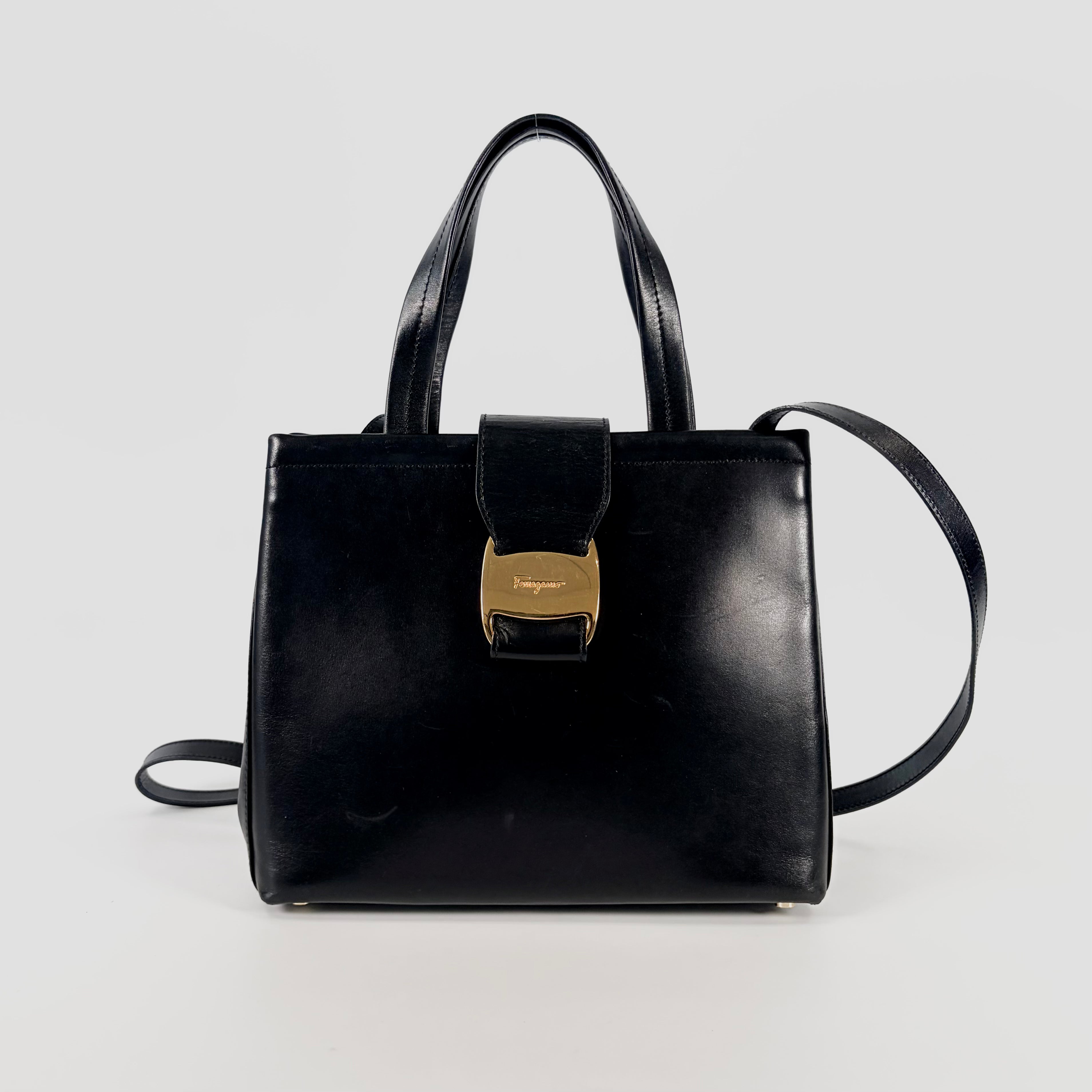 2607 secondhand Ferragamo 2Way bag