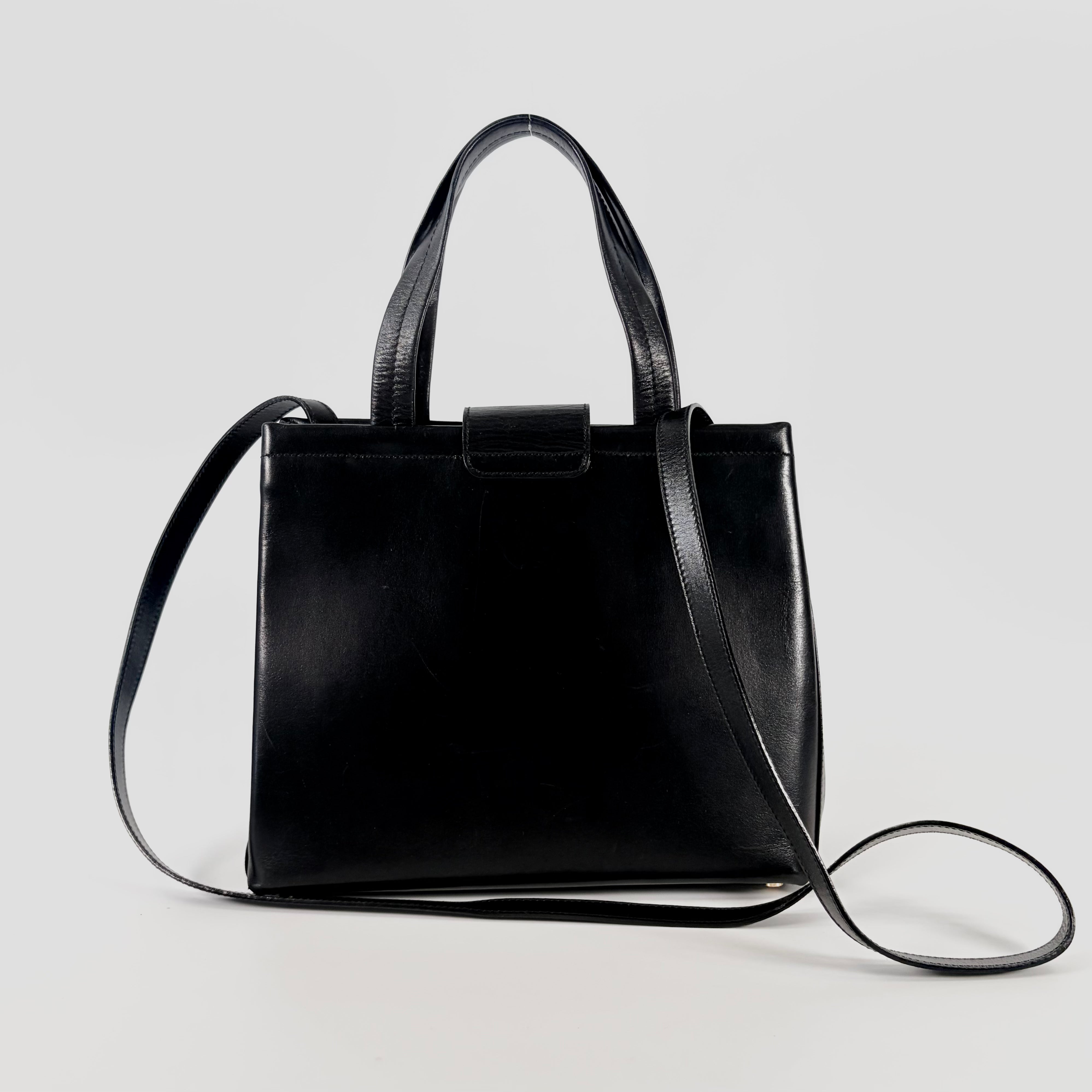 2607 secondhand Ferragamo 2Way bag