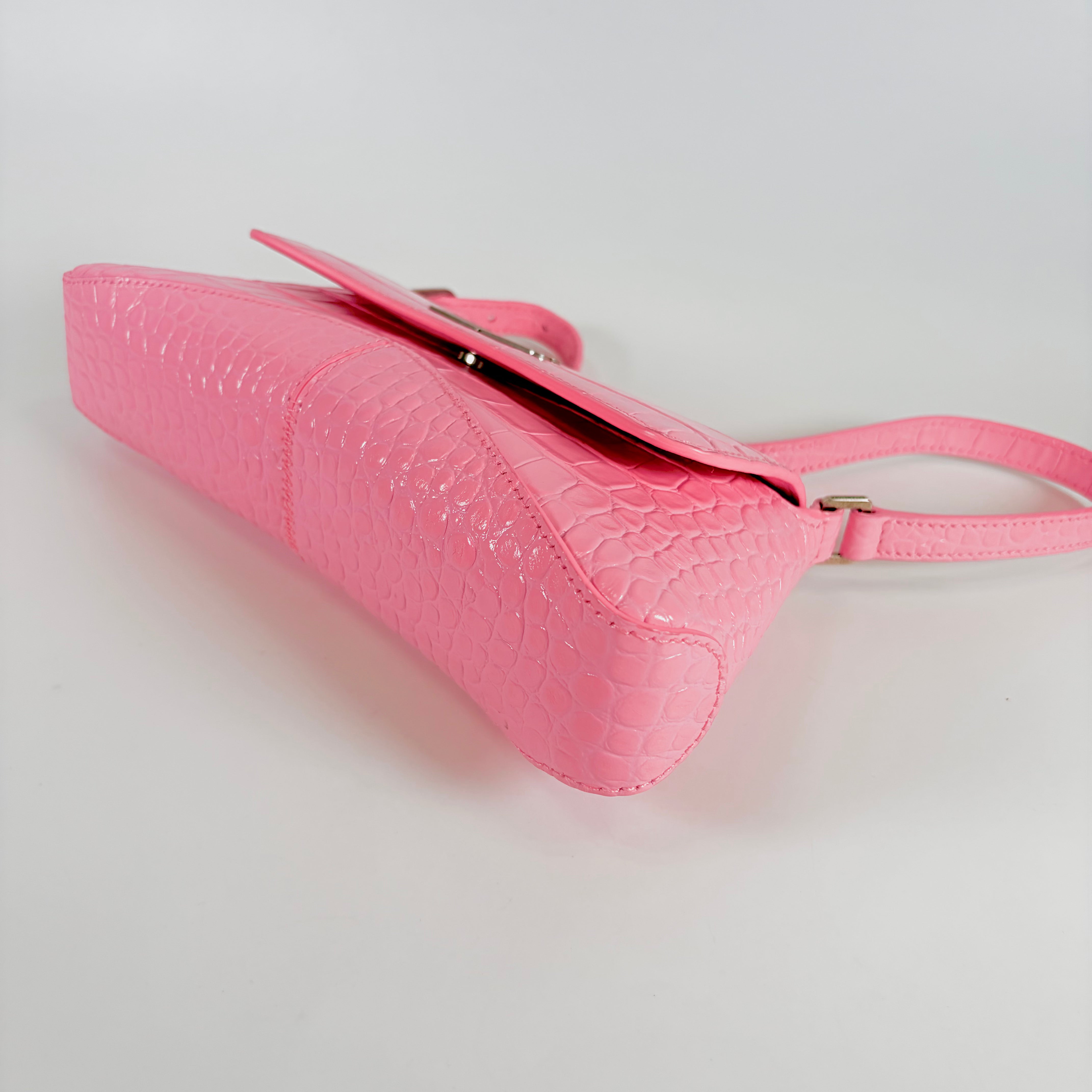 2607 secondhand BALENCIAGA 6956452108X5812 XX Crossbody Bag Small pink Kuro