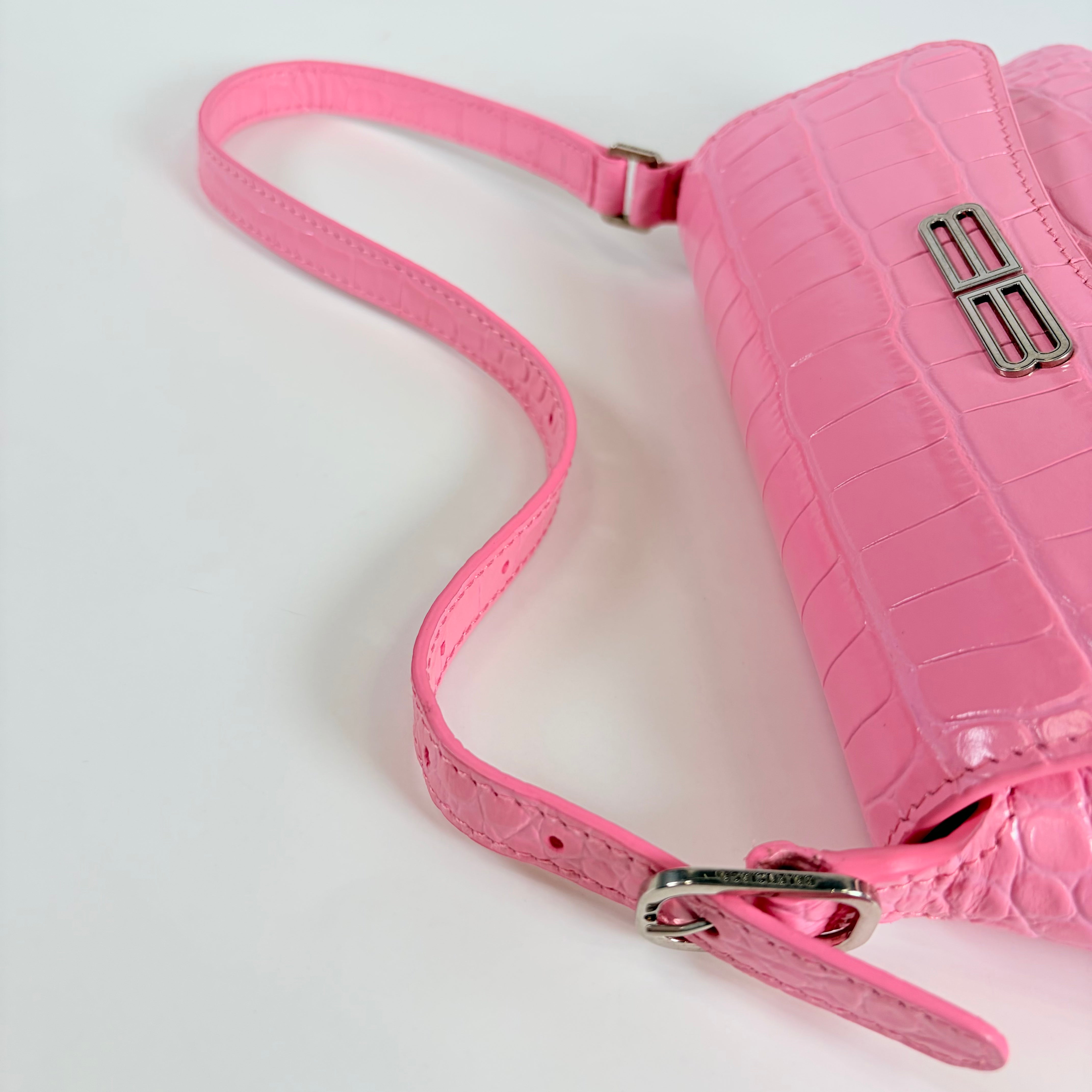 2607 secondhand BALENCIAGA 6956452108X5812 XX Crossbody Bag Small pink Kuro