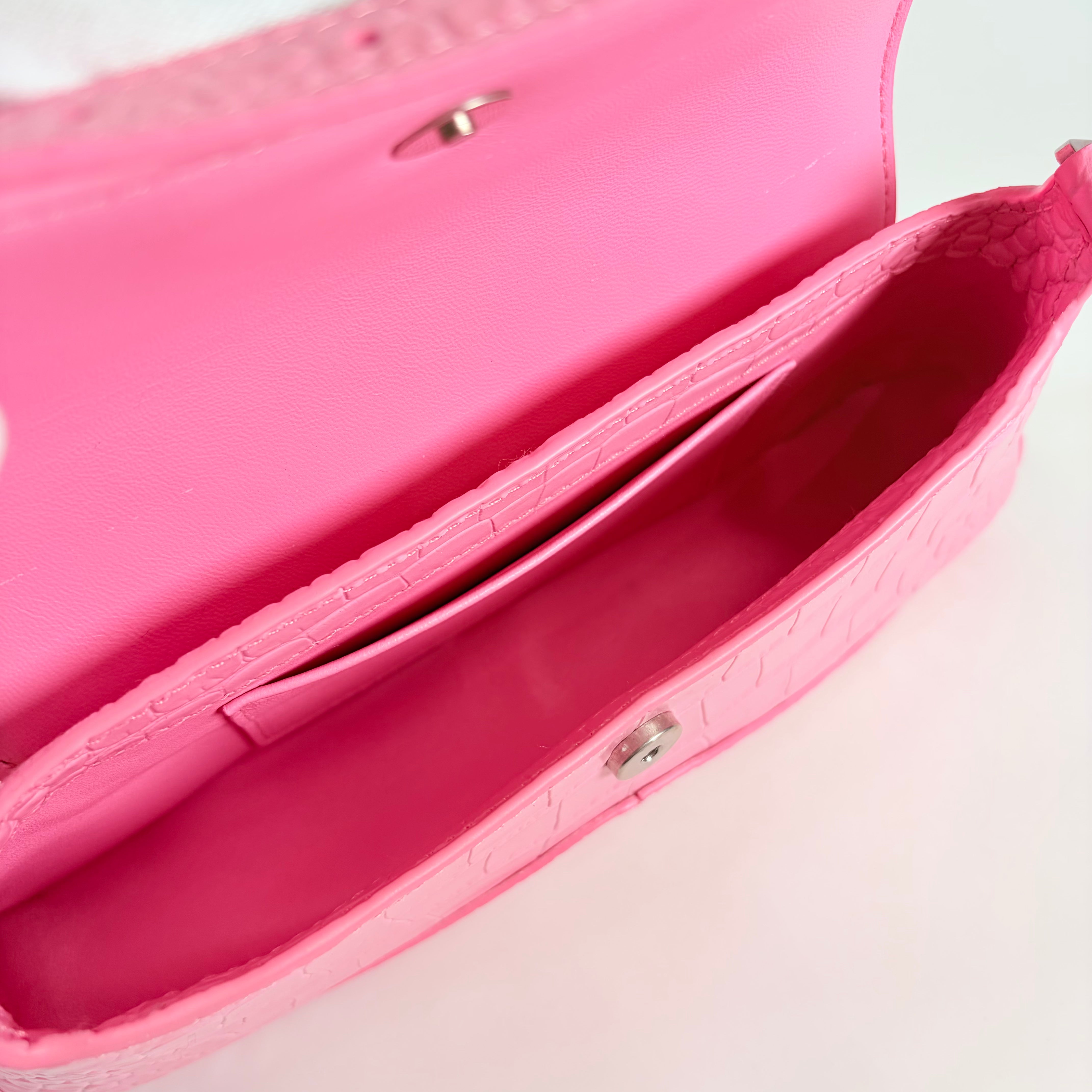 2607 secondhand BALENCIAGA 6956452108X5812 XX Crossbody Bag Small pink Kuro