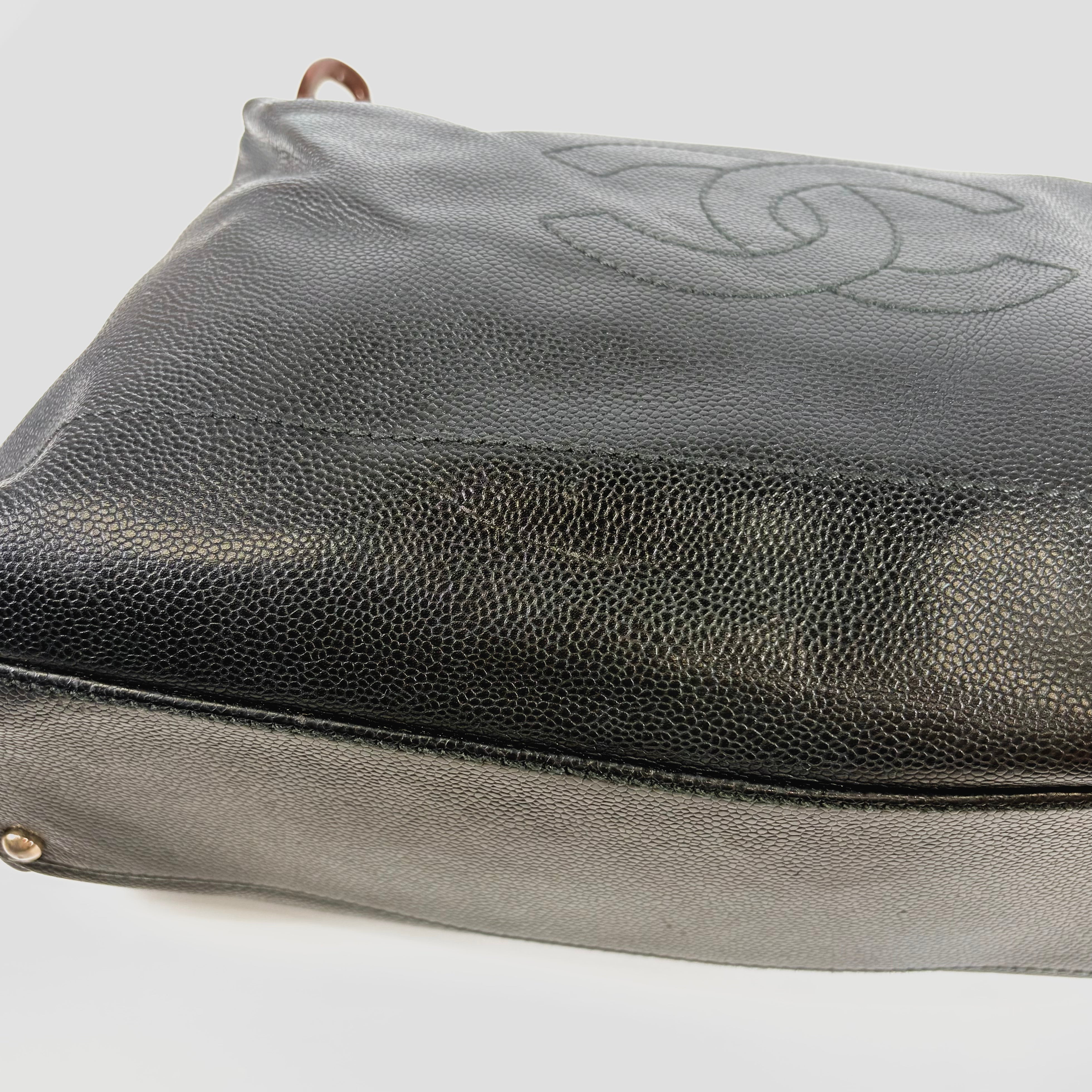 2607 secondhand CHANEL Big Coco Wood Chain Shoulder black caviar skin 7 No.
