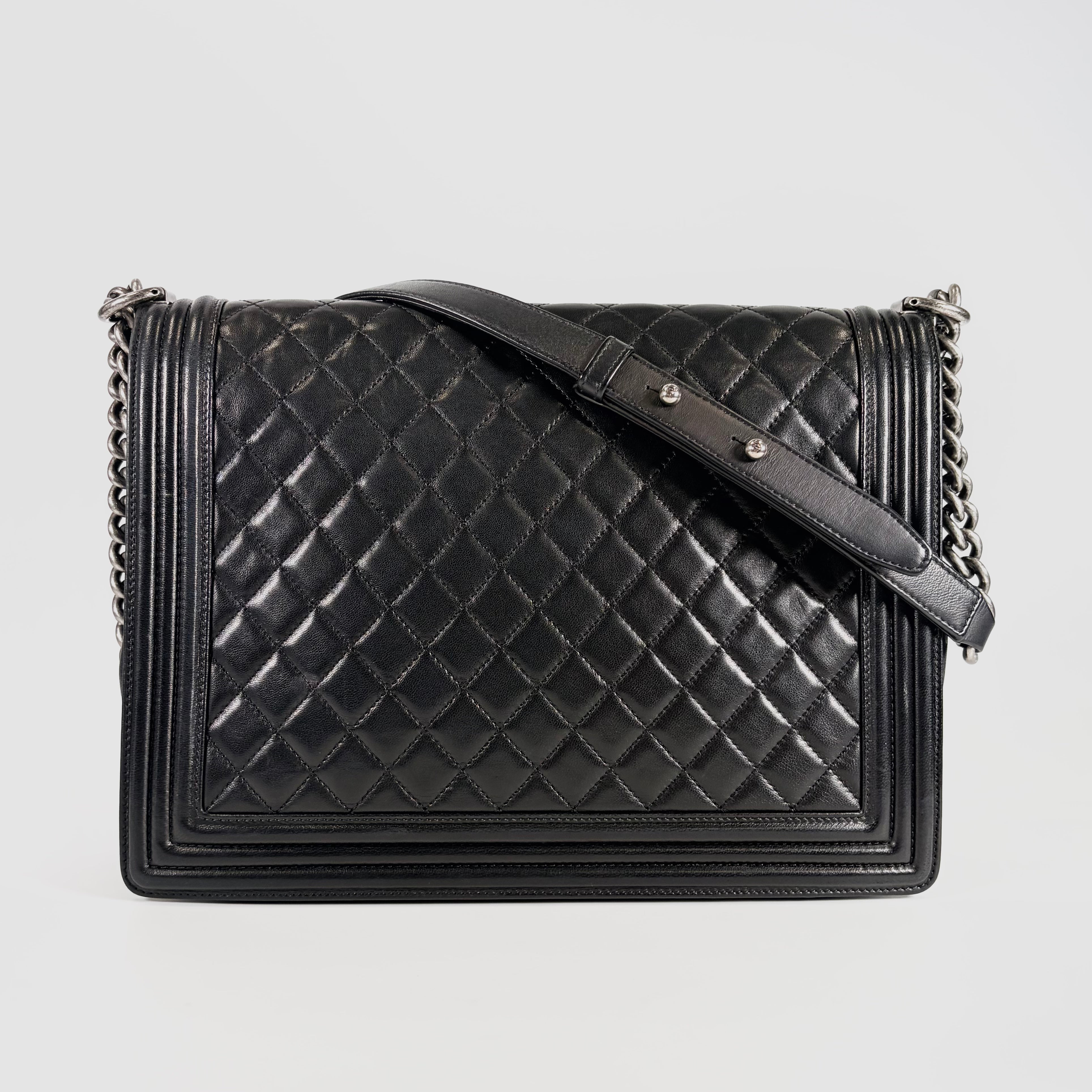2607 secondhand CHANEL A92193 Y09953 94305 Shoulder bag
