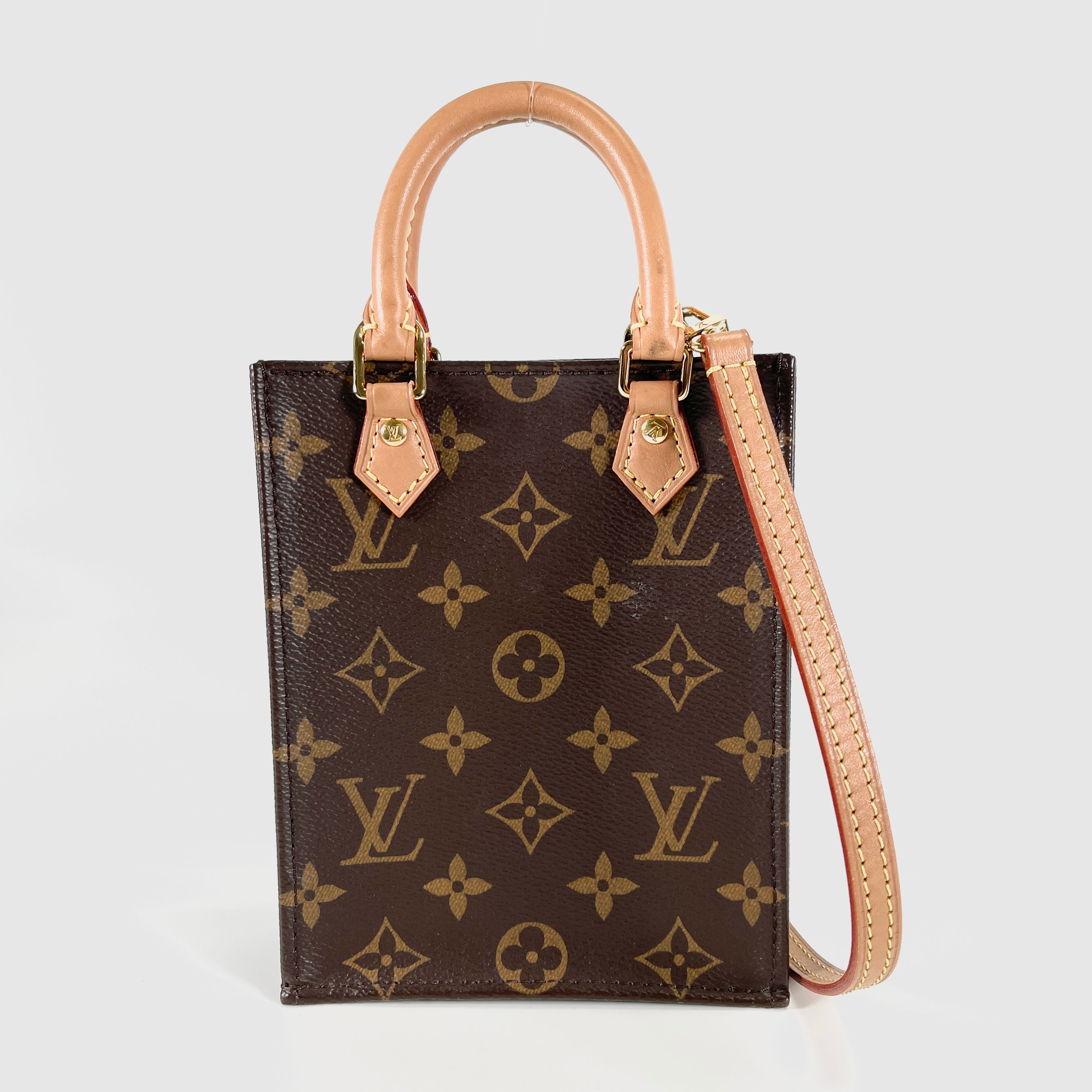 2601 secondhand LV Petite Sac Pla
