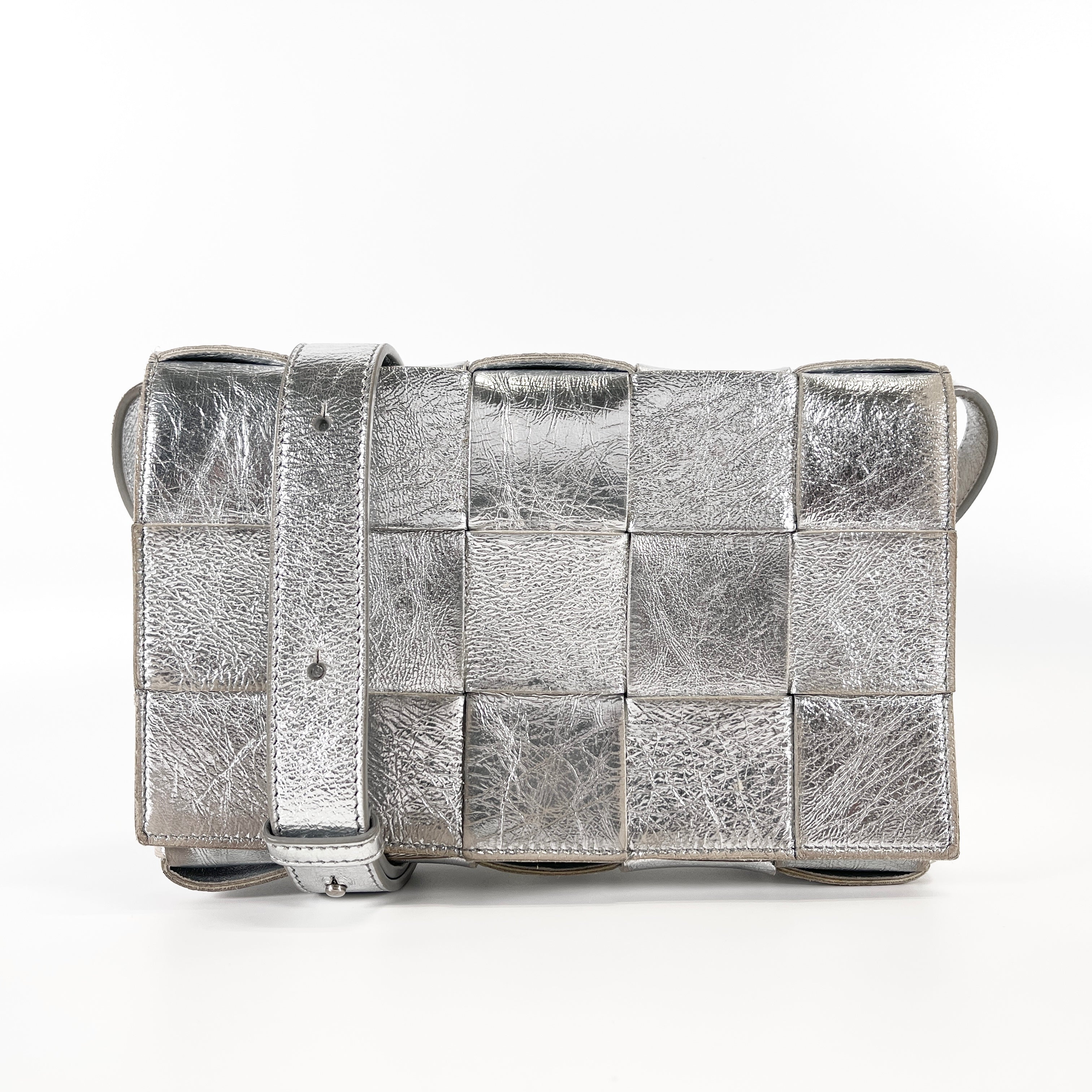 2604 secondhand BOTTEGAVENETA cassette bag