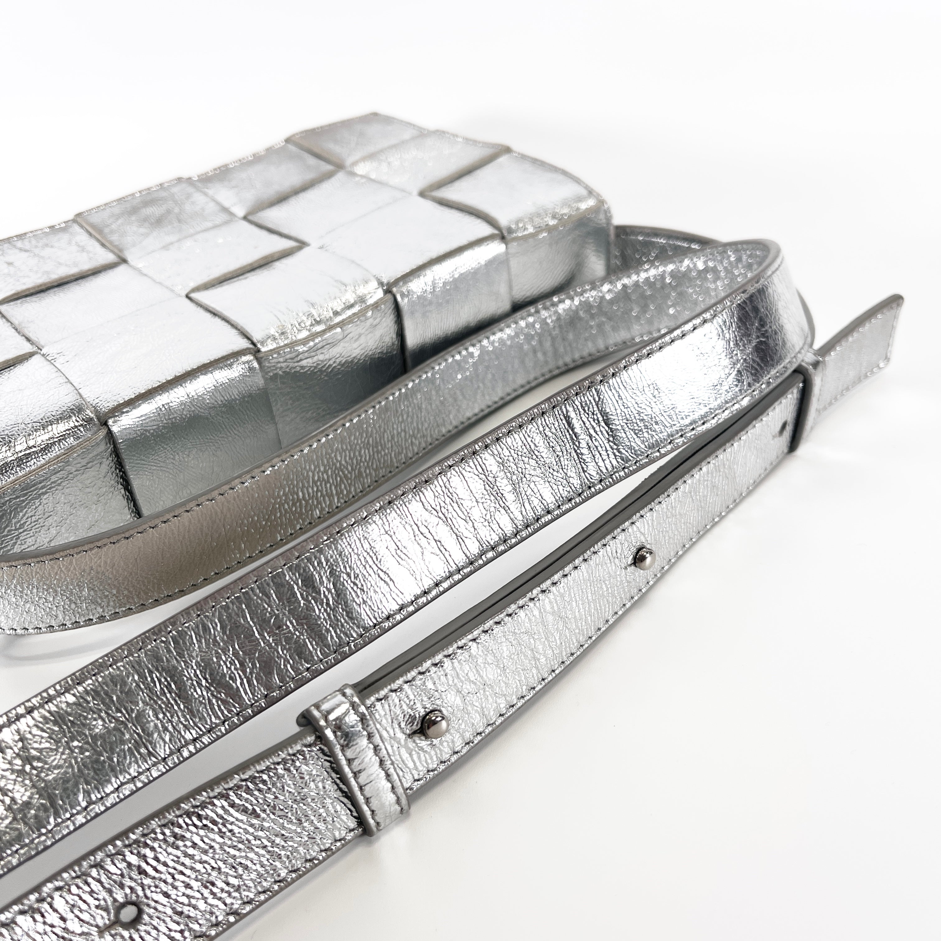 2604 secondhand BOTTEGAVENETA cassette bag
