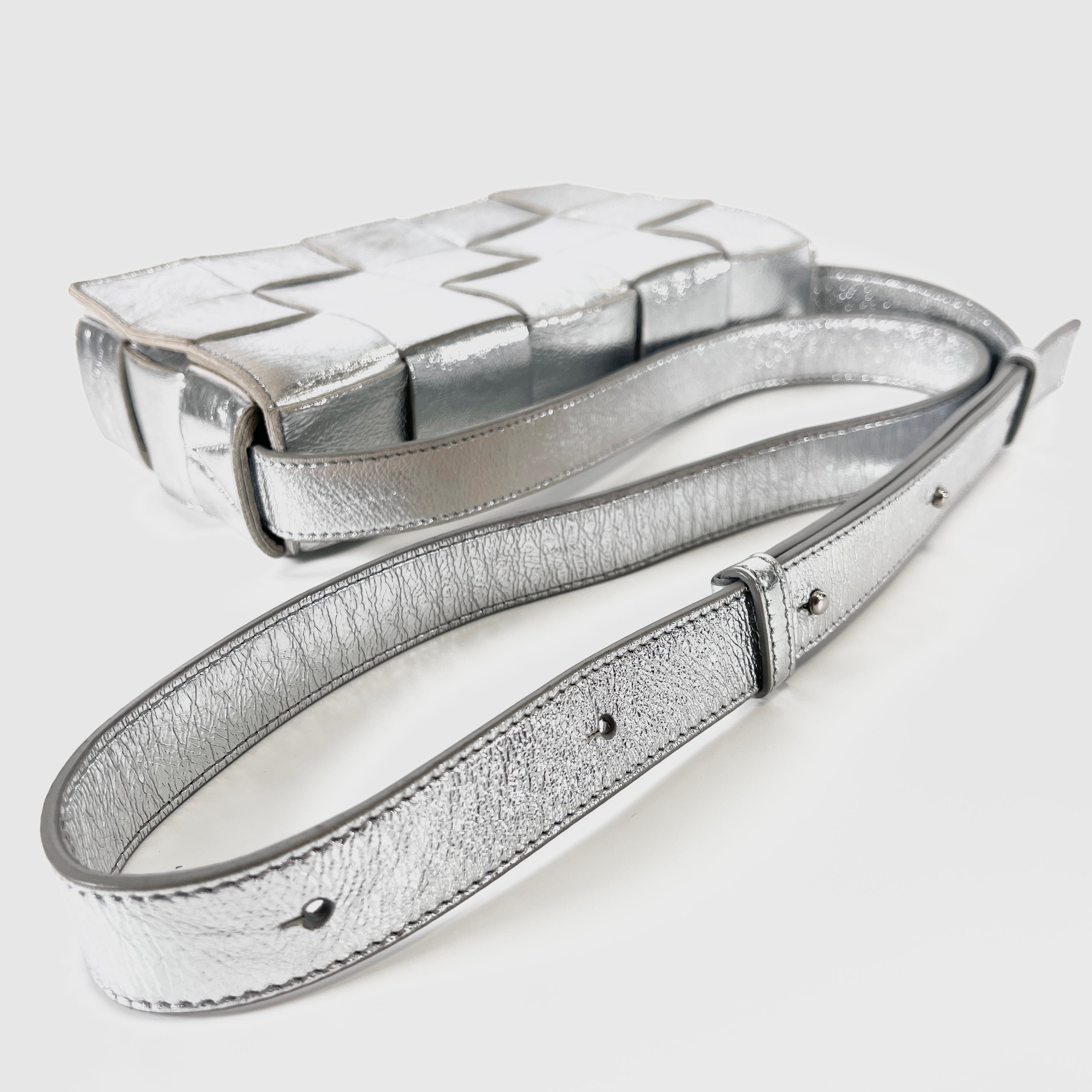2604 secondhand BOTTEGAVENETA cassette bag