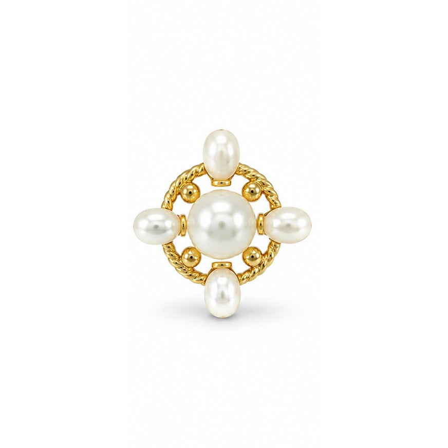 2606 secondhand K18 Pearl earrings 　Total 6.1g