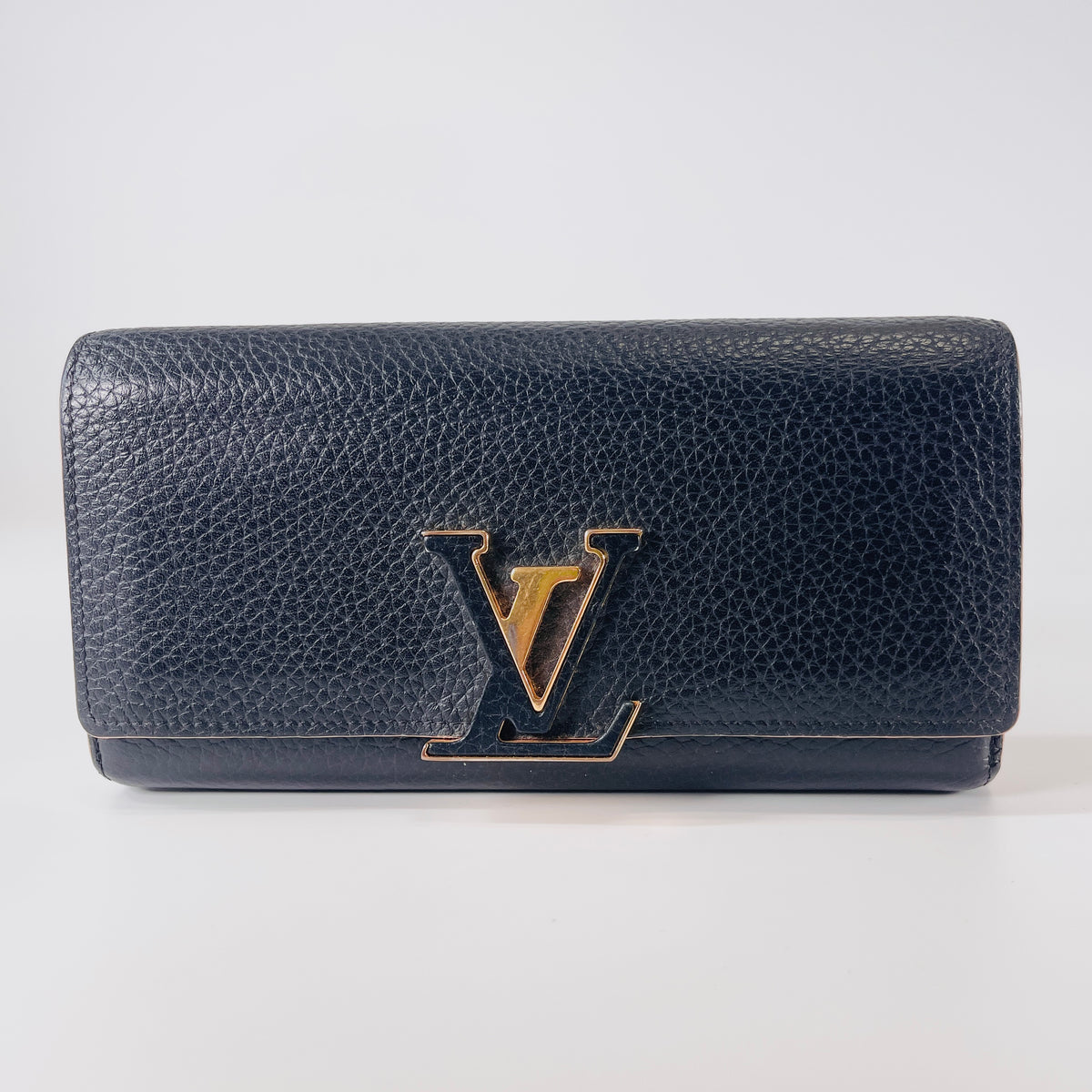2604 secondhand LV ★ leather Capucines Long wallet black MI0159