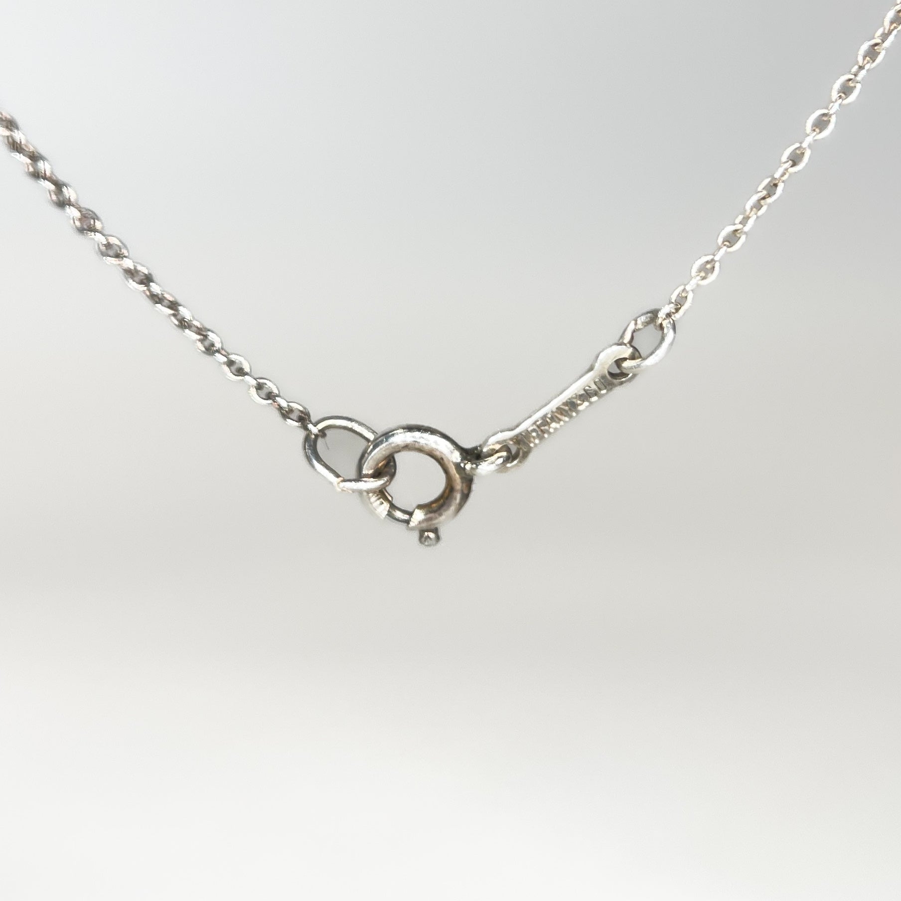 2511 TIFFANY & Co. Tiffany Open Heart Necklace 925 SiLouis Vuittoner 1.9g