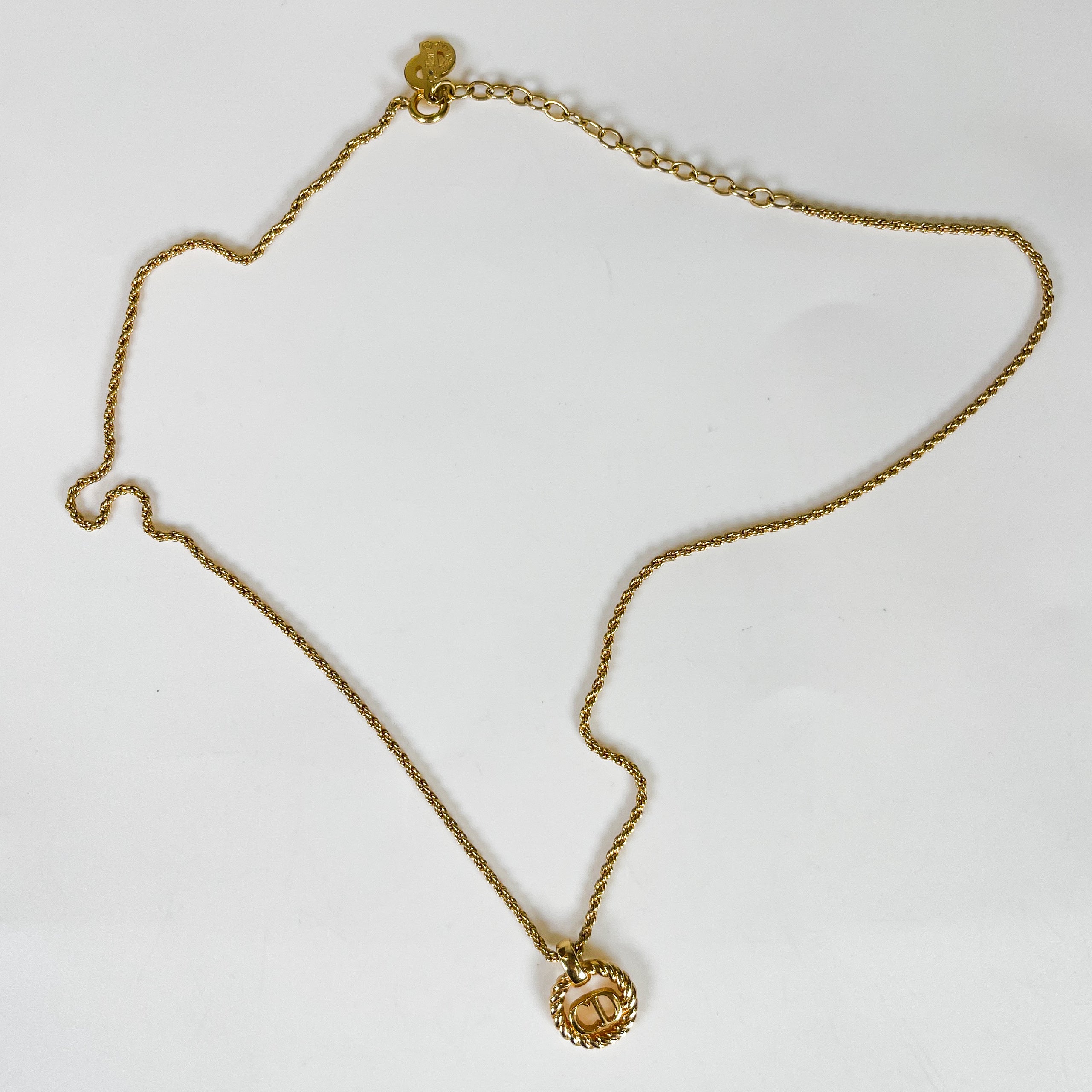 2507 Christian Dior necklace