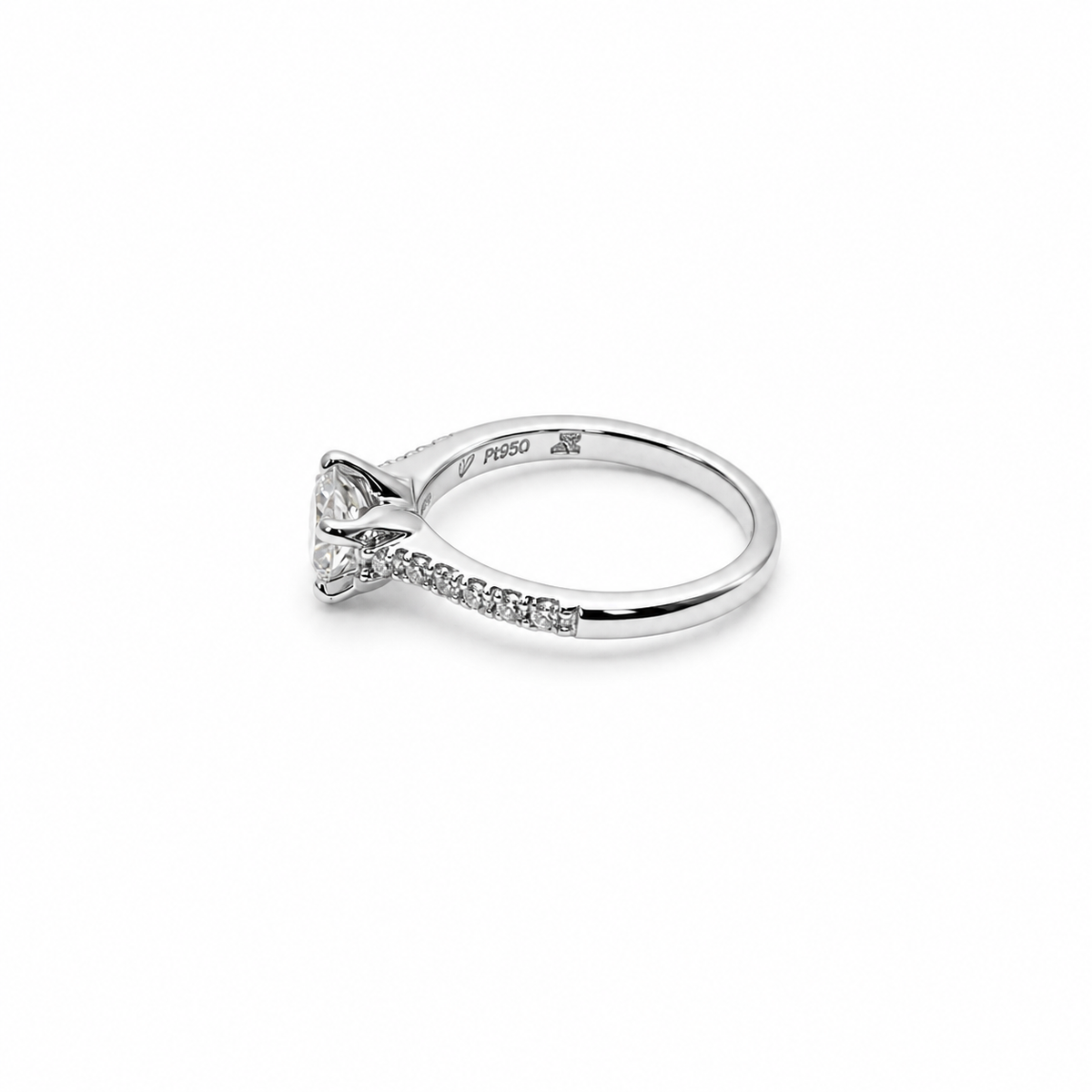 2607 secondhand Pt950 D0.321ct/0.4ct Total 3.3ｇ