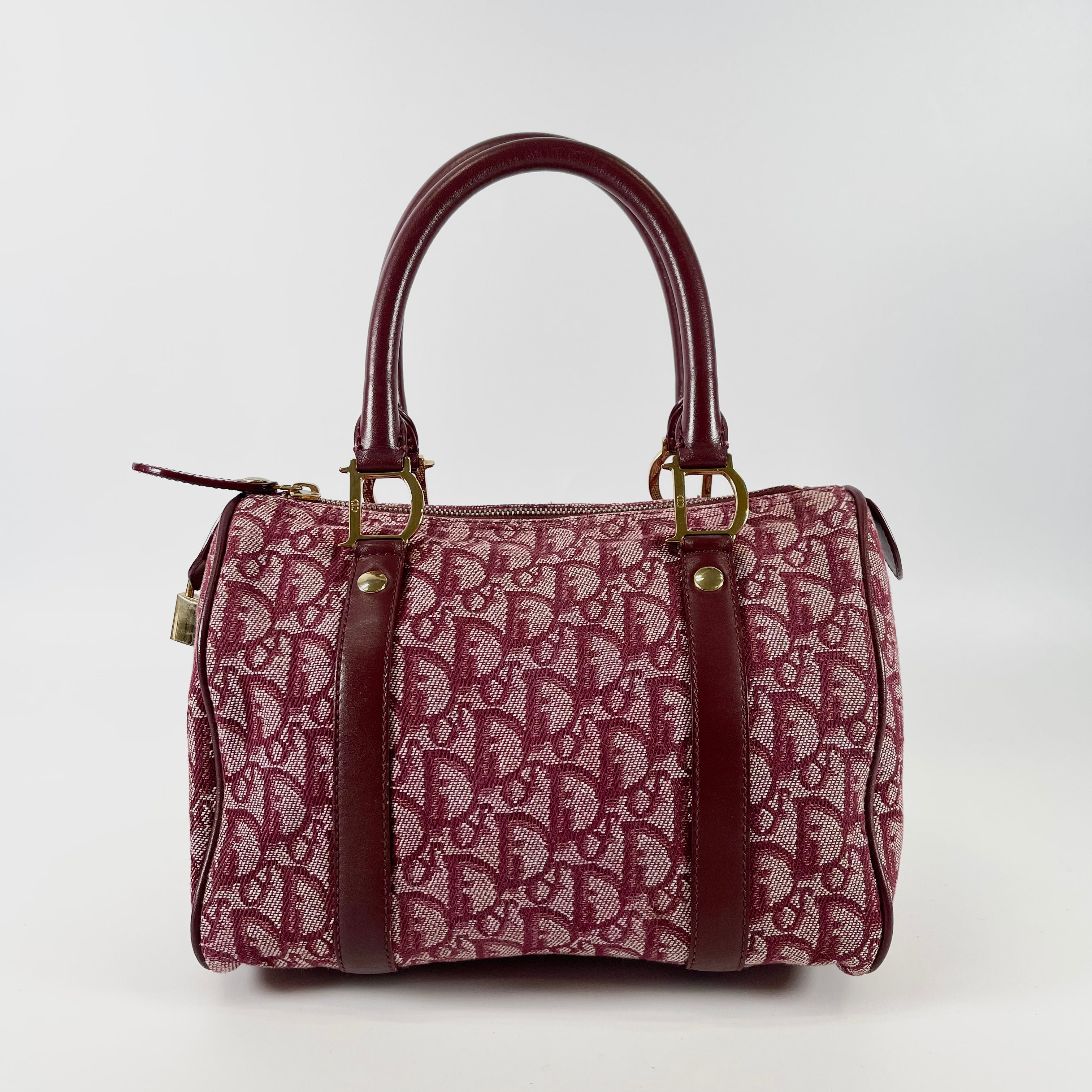 2601 secondhand CD Trotter hand bag