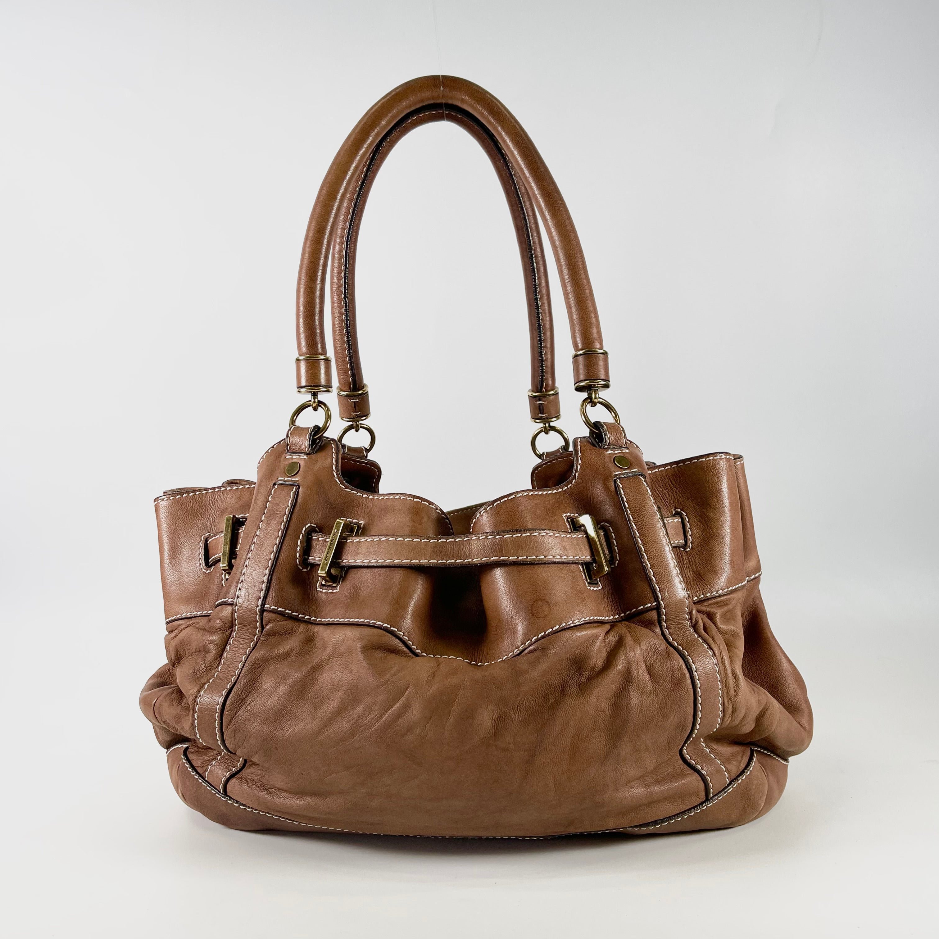 2601 secondhand BURBERRY hand bag