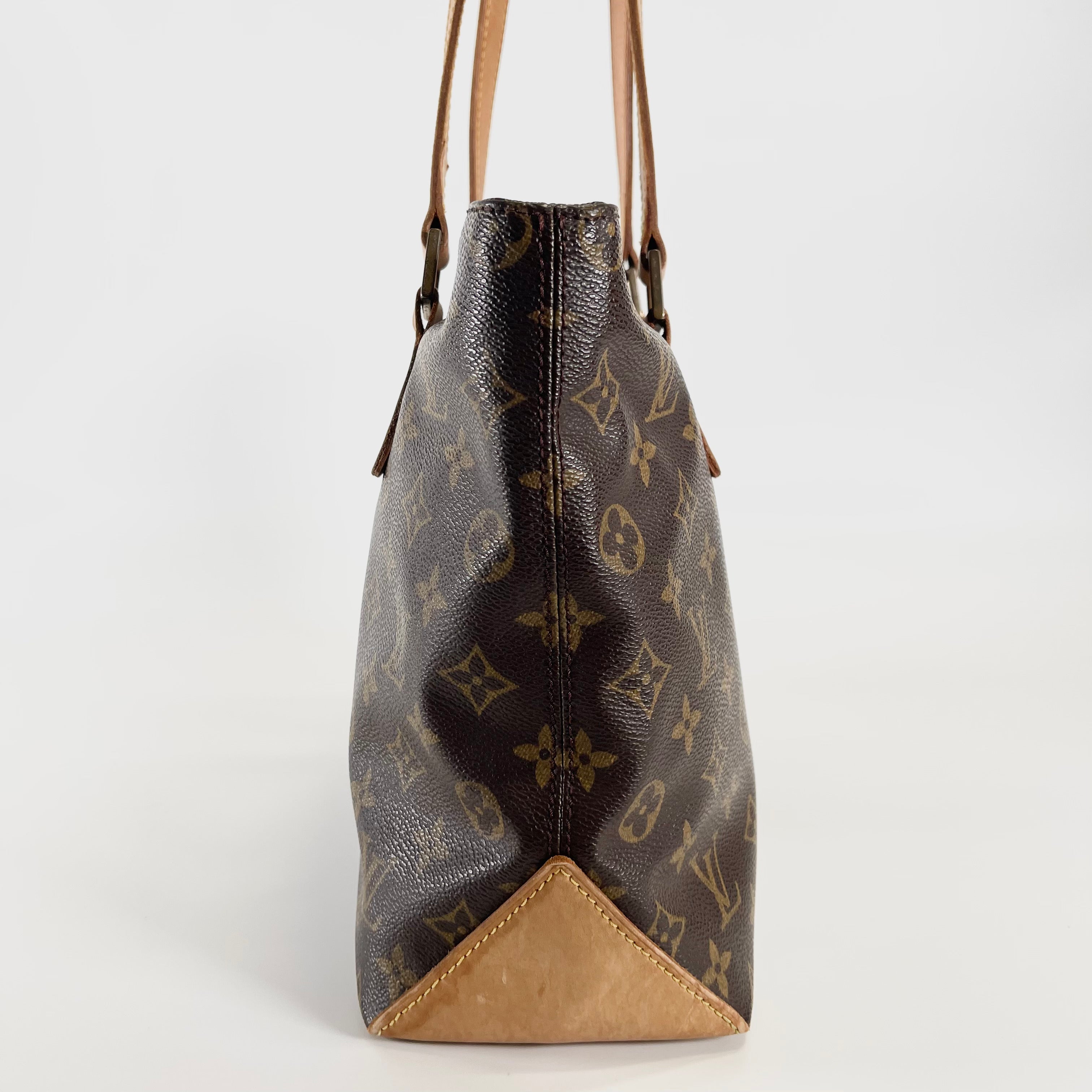 2602 secondhand LV Monogram piano