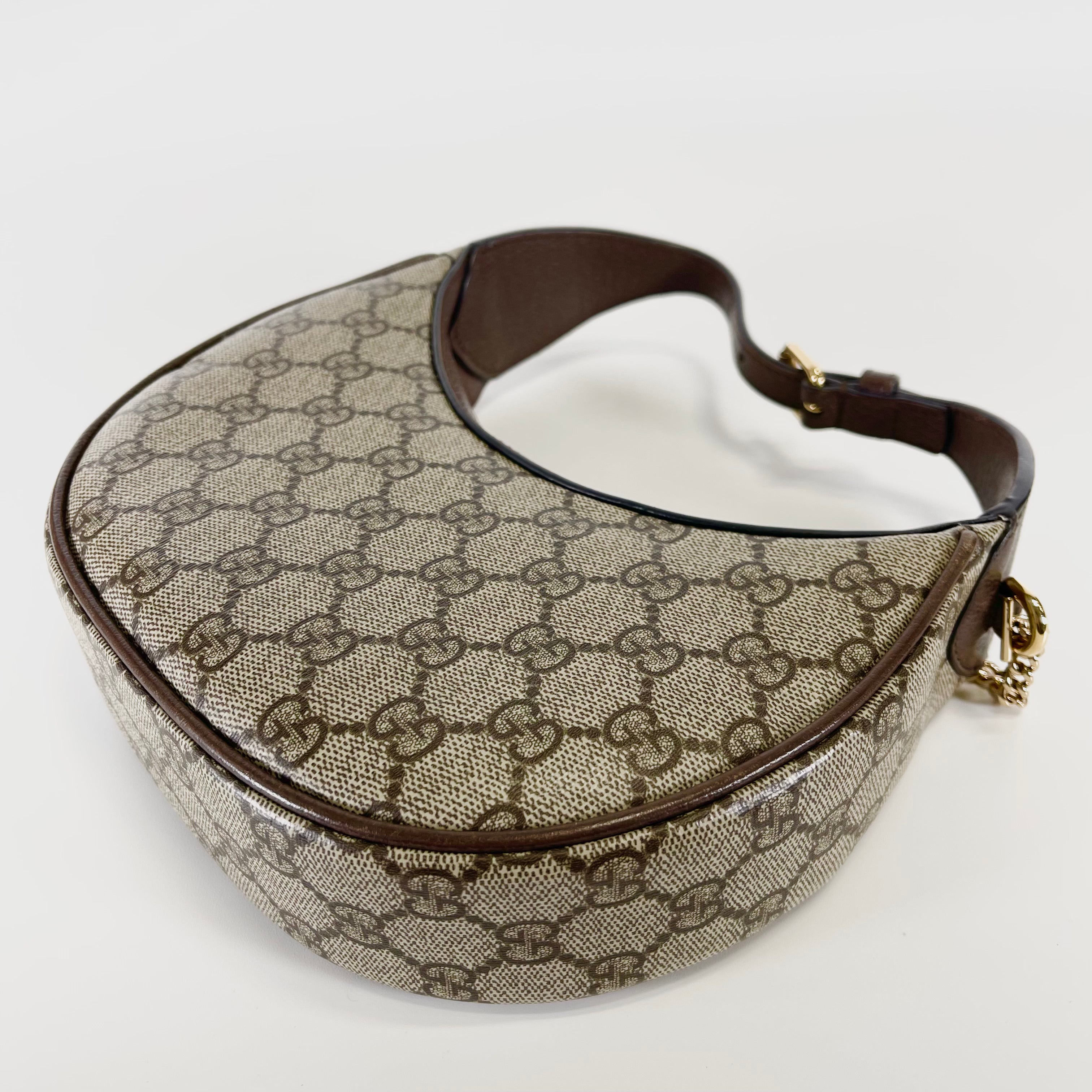 2601 GUCCI GG Supreme mini One shoulder bag