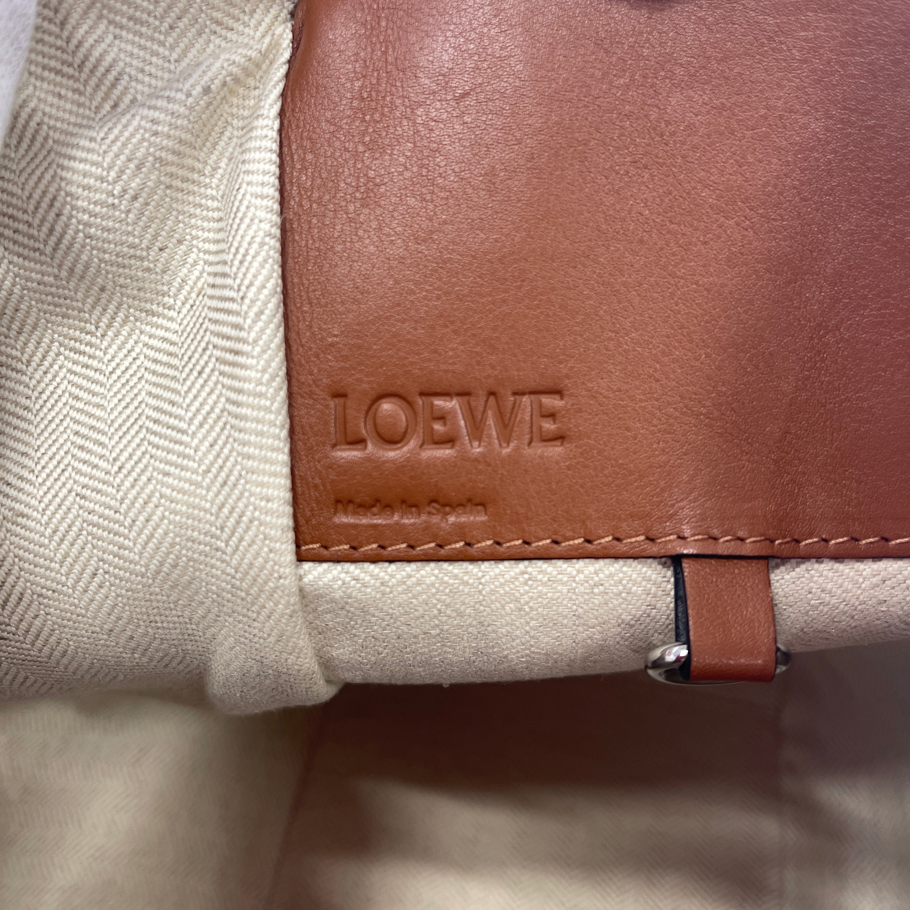 2603 secondhand LOEWE hammock Camel canvas