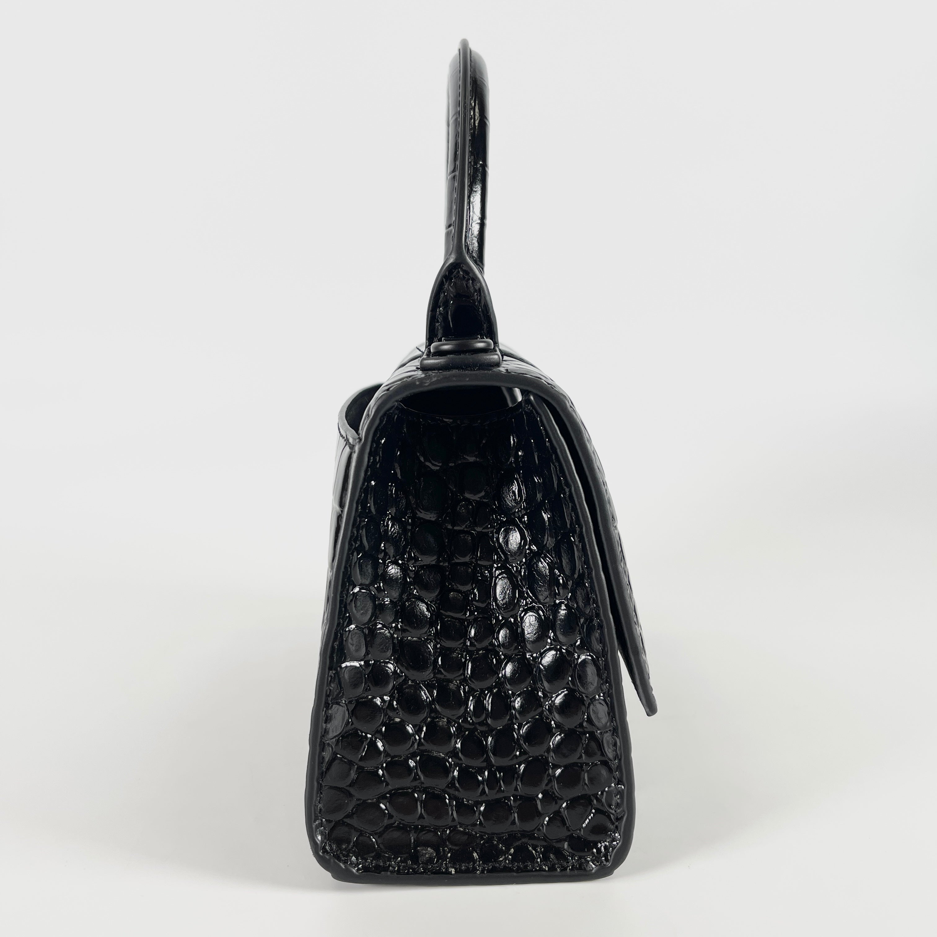 2603 secondhand BALENCIAGA Hourglass black Embossed